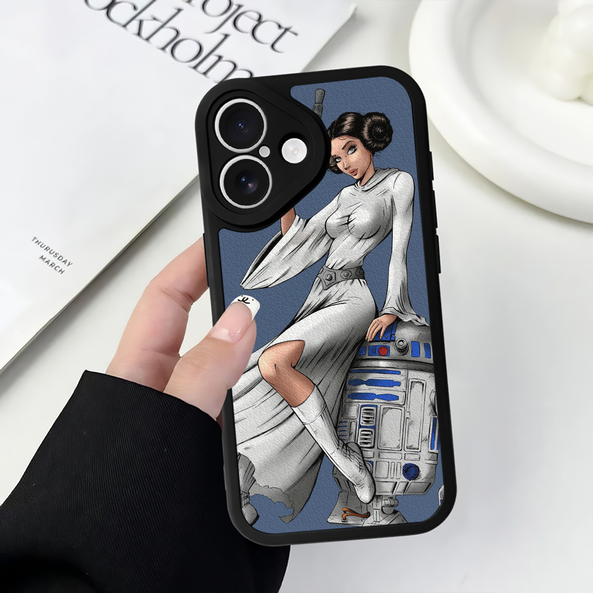（画像用） スター・ウォーズ Star Wars 【iPhone 16シリーズ対応】シリコンスマホケース（レザー調） 材質：シリコン